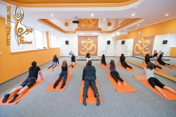 Мережа йога-центрів Yoga If School (вул. Зв'язкова) - Ивано-Франковск, Йога